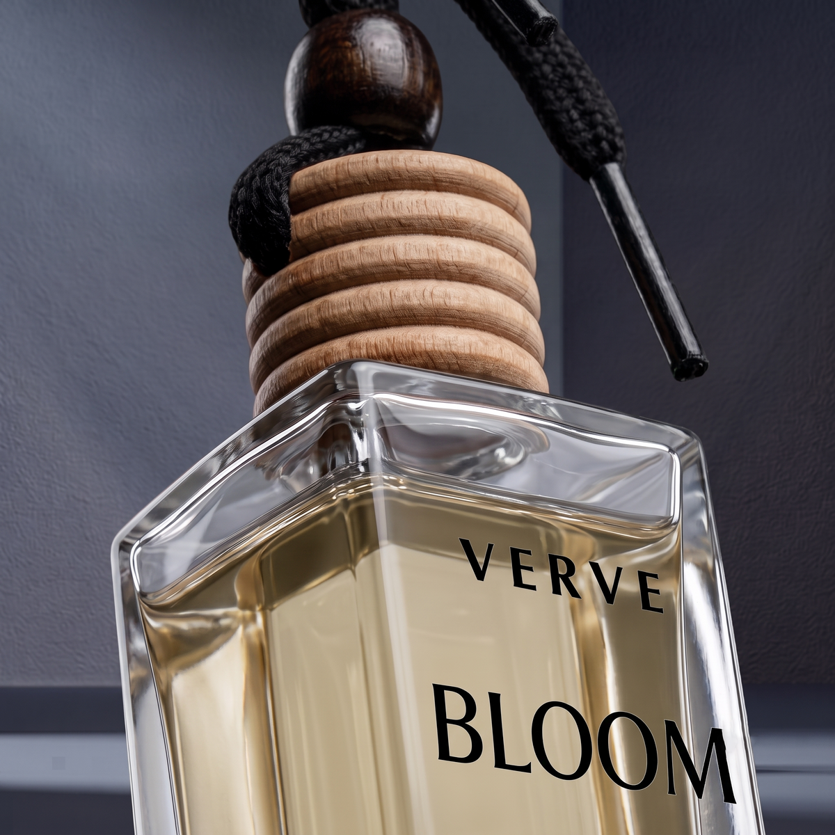Extreme close-up macro of VERVE Bloom grooved wooden lid and thick architectural glass bottle